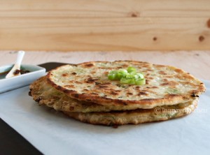 Chinese Scallion Pancakes incl step-byb-step photo's! | in my Red Kitchen
