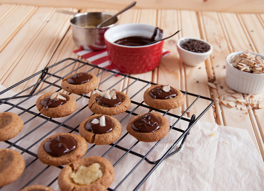 Chocolate-almond-thumbprint-cookies-4-inmyredkitchen