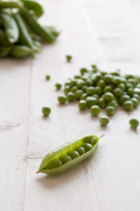 Fresh pea soup with mint, the best soup for Spring! | in my Red Kitchen