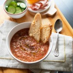 A cold gazpacho for hot summer days, so easy to make! | in my Red Kitchen