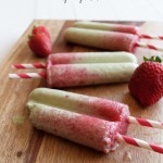 Green tea & strawberry popsicles, a great dairy free snack! | in my Red Kitchen