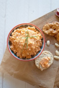 Chunky feta dip with almonds | in my Red Kitchen #glutenfree #snack #feta #recipe