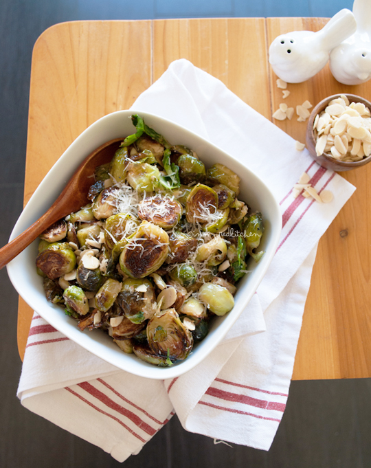 Roasted Brussels sprouts with almonds