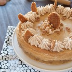 My contribution to the LA Cake Club: a Stroopwafel cheesecake! | in my Red Kitchen #stroopwafel #cheesecake #Dutch #caramel #treat