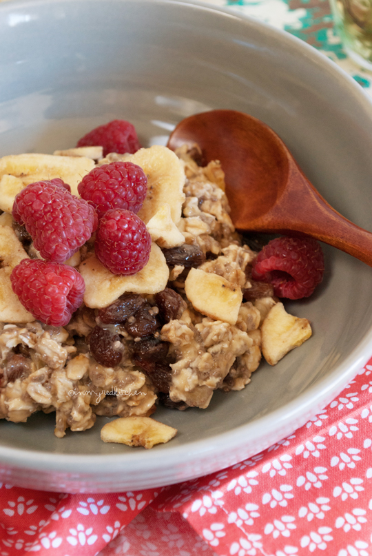 Banana chia seeds oatmeal pudding | in my Red Kitchen #healthy #breakfast #oatmeal #banana