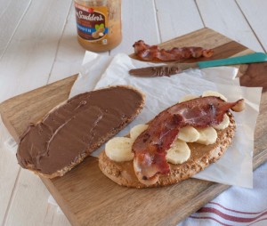 'Chunky monkey' sandwich, with peanut butter, nutella, banana and BACON! | in my Red Kitchen #bacon #sandwich #pbj #peanutbutter