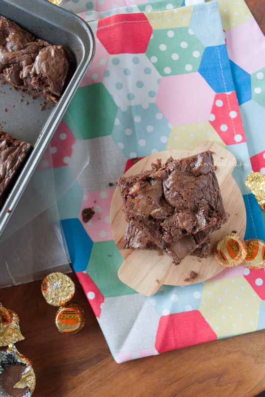 Virtual baby shower: Peanut butter cup brownies