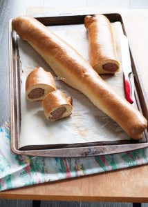 Dutch sausage rolls - perfect snack for game days! | in my Red Kitchen #snack #sausage #buns #rolls #bread
