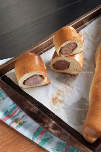 Dutch sausage rolls - perfect snack for game days! | in my Red Kitchen #snack #sausage #buns #rolls #bread