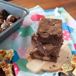 Peanut butter cup brownies to surprise my sister for her baby shower! | in my Red Kitchen #peanutbutter #peanutbuttercups #brownies #chocolate